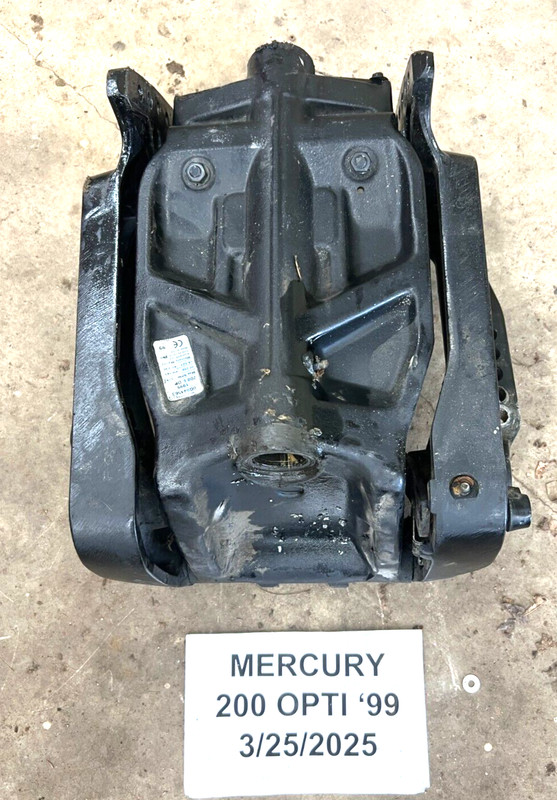 Mercury EFI 135 150 175 200 HP Swivel Bracket8710T20 826432A2 FRESHWATER!