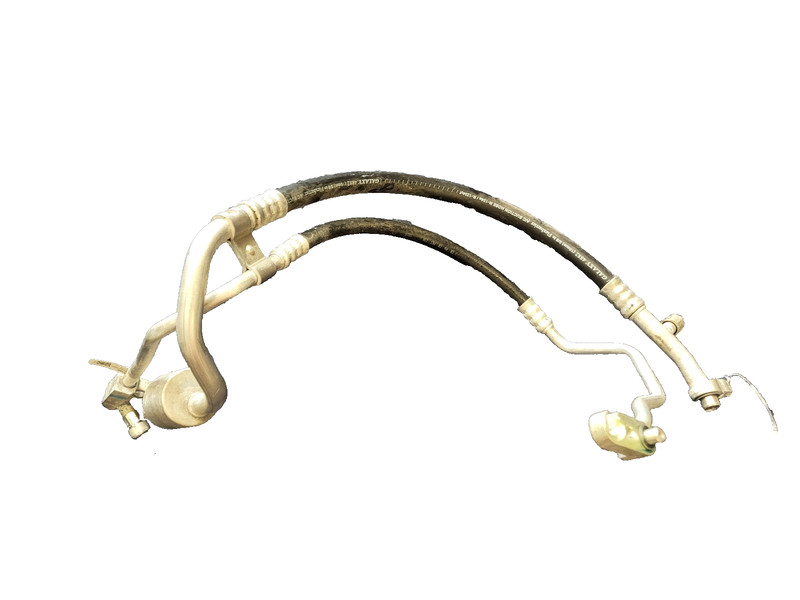 Used Oem CADILLAC A/C Air Conditioner Hose 84998360 for 2020-2023 CT5 2.0L RWD