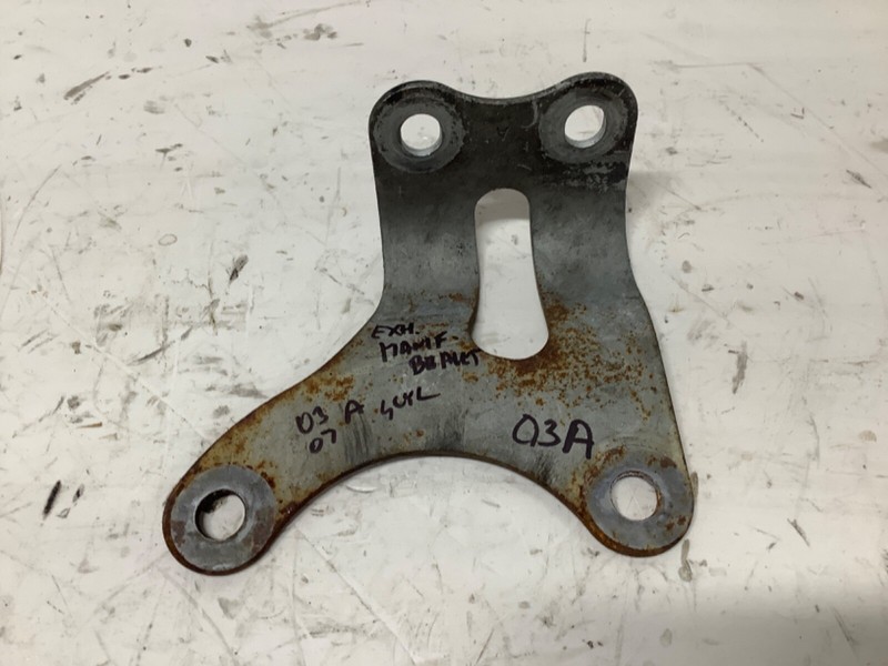 03-07 HONDA Accord2.4 4Cyl.Exhaust Manifold Bracket OEM
