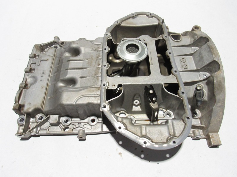 Lexus LS460 2016 4.6L RWD Engine Motor Upper Oil Pan 13-17 ;:O