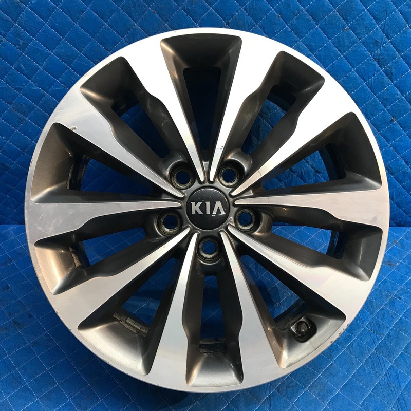 2015-2018 Kia Sedona Factory OEM 18" 18x7 Wheel Rim 52910-A9220 w/ TPMS Sensor