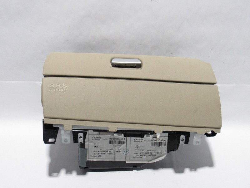 Mercedes SLK55 R171 2006 Front Dashboard Glove Box Storage Compartment 04-11 *