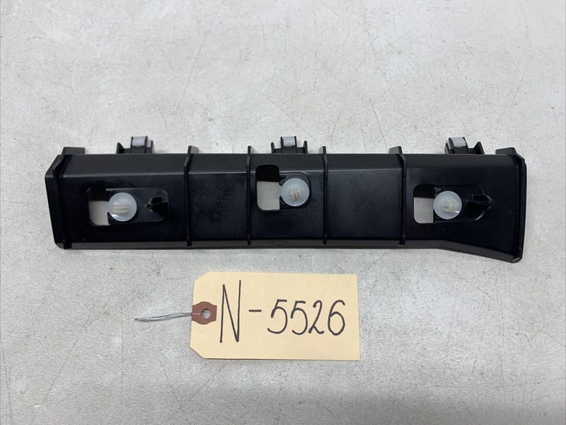 Tesla Model Y Left Liftgate Bracket Trim 2023 OEM 1628707-00-A 5526 B68