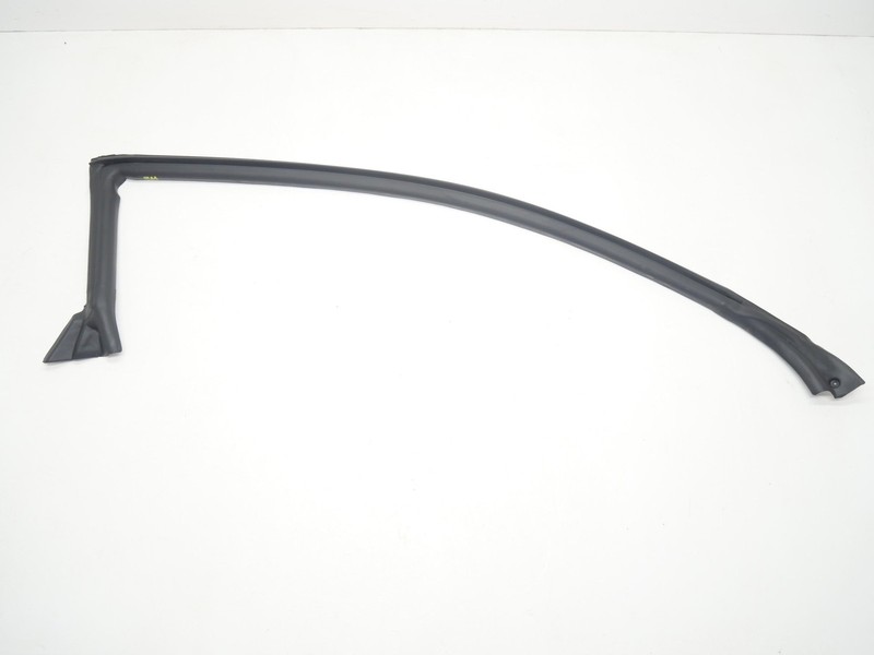 2024-2026 Ford Mustang GT S650 Upper Roof Window Weather Stripping RH OEM
