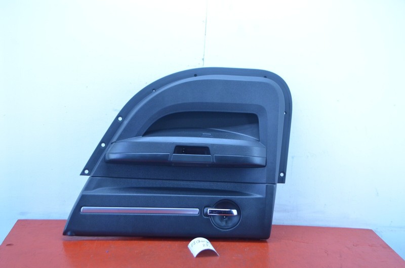 06-10 DODGE CHARGER R/T REAR RIGHT PASSENGER SIDE INTERIOR DOOR PANEL OEM