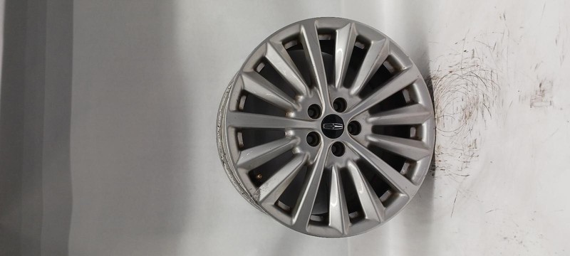 19 LINCOLN MKC Wheel 18x8 aluminum 15 spoke OEM Grade B