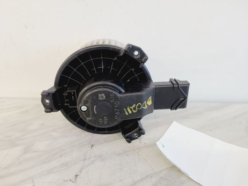 Blower Motor Fits 18-19 XV CROSSTREK 572927