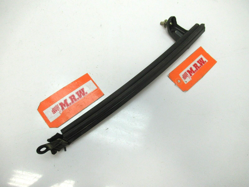 DOOR GLASS TRACK WINDOW FRONT LEFT DRIVER SIDE for 00 01 02 03 04 05 MR2 SPYDER