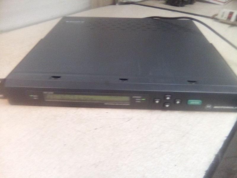 Motorola DSR-4402X Professional Satellite Receiver