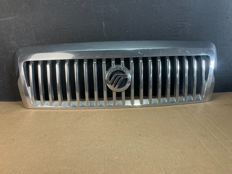 2006 to 2008 Mercury Grand Marquis Front Upper Grill Grille OEM ad0222 DG
