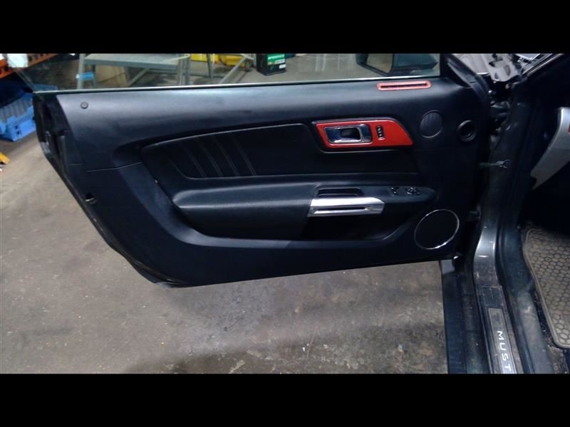 2015 MUSTANG Driver Left Front Door Trim Panel 1151086
