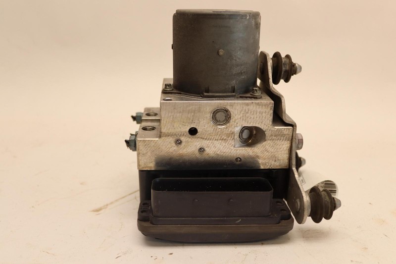 2013 AUDI S6 AWD ANTI LOCK POWER ABS BRAKE PUMP MODULE W/O ADAPTIVE CRUISE OEM