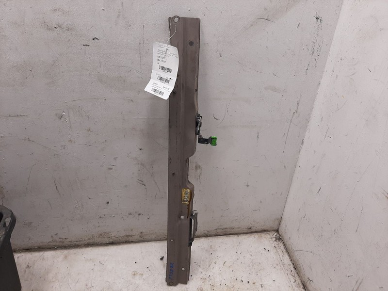 91-98 TOYOTA LAND CRUISER UPPER RADIATOR TIE BAR WITH LATCH