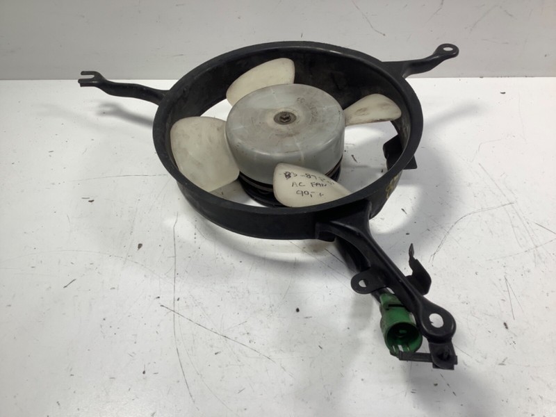83-87 Honda Prelude DX Air Conditioner A/C Fan Shroud Assy. 38615-PC6-020 OEM