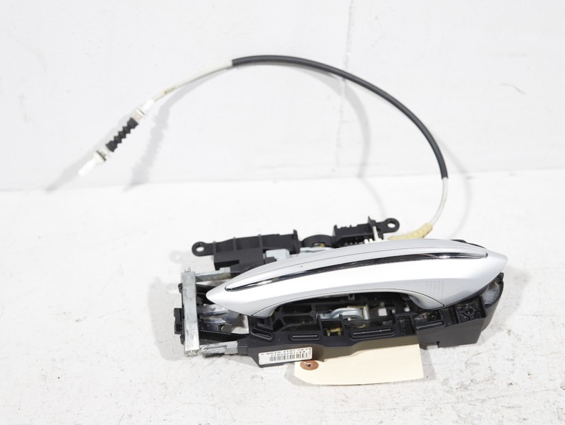 11 - 16 BMW F10 528i 535i 550i M5 FRONT PASSENGER RIGHT DOOR EXTERIOR HANDLE OEM