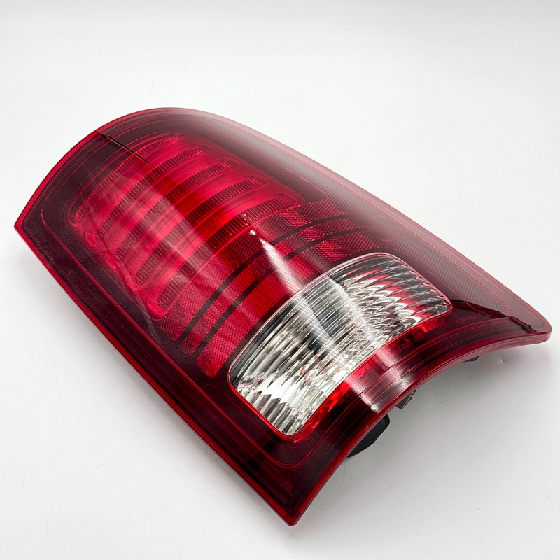 ✅2013-2024 CLASSIC RAM 1500 2500 3500 OEM TAILLIGHT TAILLAMP LED RIGHT SIDE RH