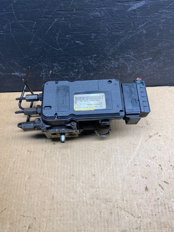 2006 2007 Ford E250 E350 Anti-Lock ABS Antilock Brake Pump AC7020 DG