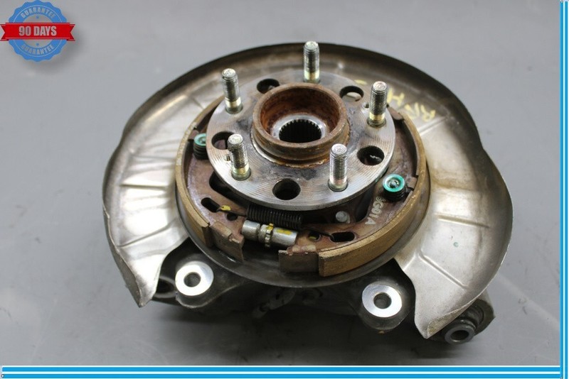 15-20 Hyundai Genesis Rear Right Passenger Side Knuckle Spindle Hub Oem