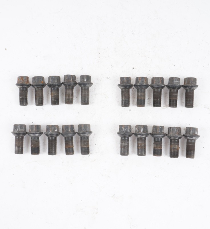 2008 - 2014 Mercedes-Benz W204 C300 C350 WHEEL LUG NUT BOLTS SET OF 20 OEM