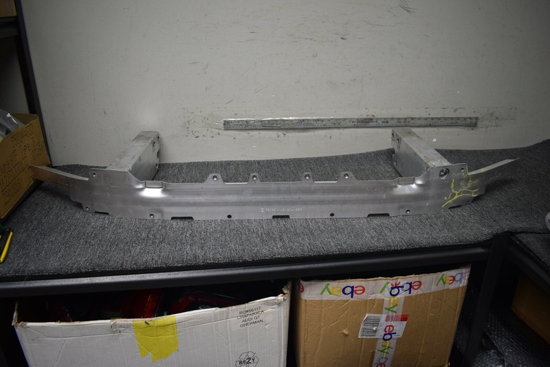 BMW 3 SERIES REAR REINFORCEMENT BAR FACTORY OEM