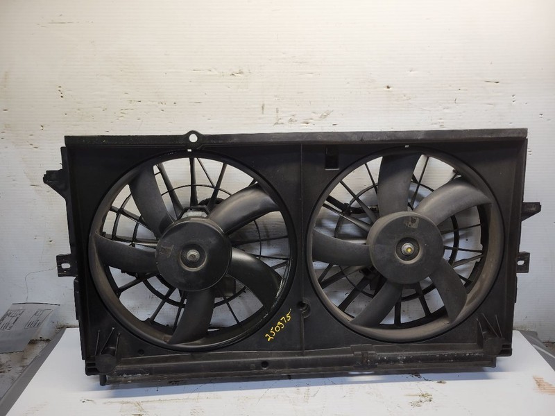 Radiator Fan Motor Fan Assembly Fits 02-05 CENTURY 1667254