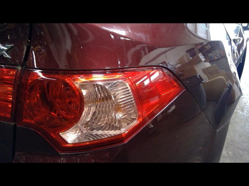 Passenger Tail Light Sedan Quarter Panel Mounted Fits 11-14 TSX 1636702