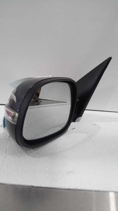 2016 KIA Soul Left Door Mirror Assembly Blue OEM Used 640803 104K Miles