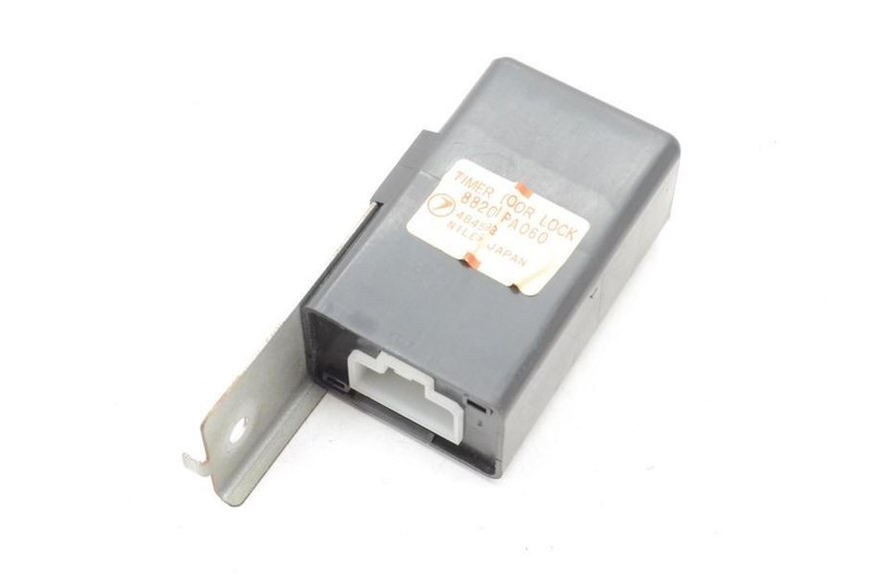 1994-1997 Subaru SVX L Door Lock Timer Module 88201PA060