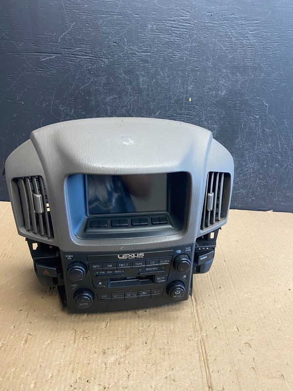 1999 2003 Lexus RX300 Radio Navigation Info Display Climate Control OE AE4056 DG