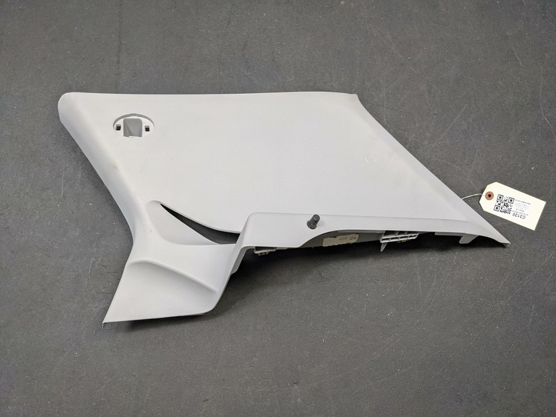Rear Right C Pillar Upper Trim Cover 2019 Chevrolet Trax 42627366 2017 2018 2020