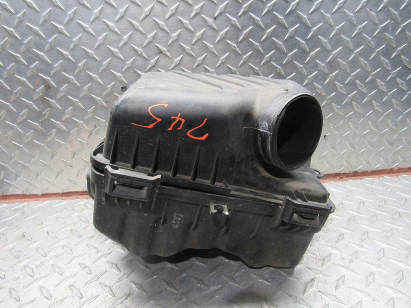2007 KIA SPECTRA AIR CLEANER FILTER BOX HOUSING SDN 4CYL 2.0L EX 28110 2F400