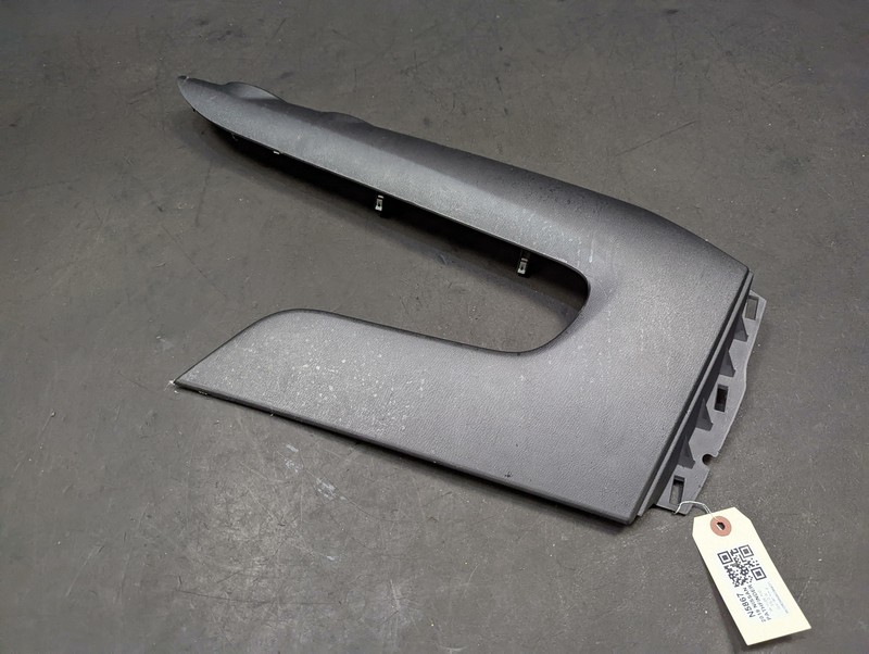 Center Console Right Pass. Trim Panel 2019 Nissan Pathfinder 68930-9PJ0A 16-2018