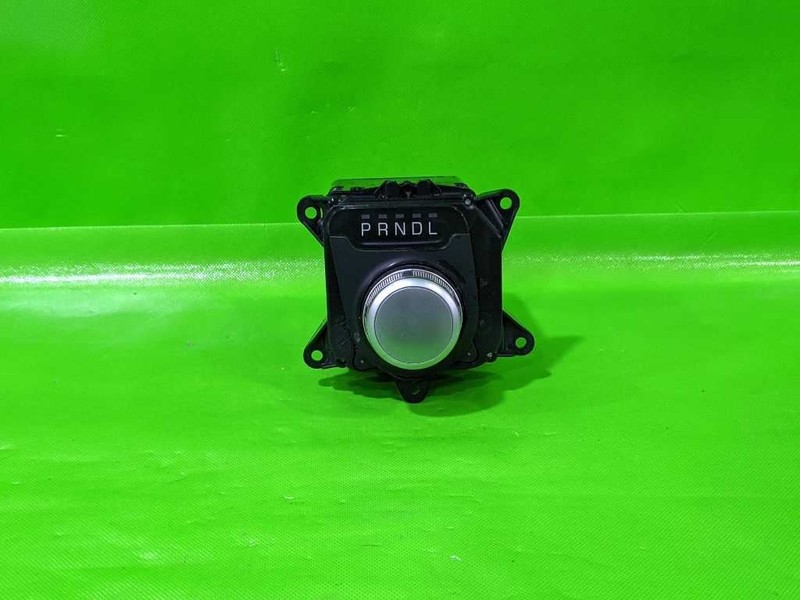 16 17 CHRYSLER 200C GEAR SHIFT SELECTOR KNOB OEM 4361-11