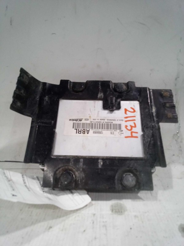 2014 BUICK ENCORE Engine Control Module ECM 12643636 OEM 90K Miles Silver