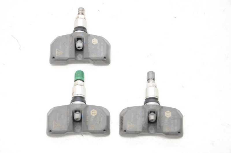 2010-2016 Porsche Panamera 970 4.8L Set of 3 TPMS Sensors 99760602120