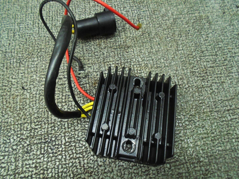 OEM RECTIFIER & REGULATOR 67F-81960-11 YAMAHA OUTBOARD 2003-2004 75-90 HP