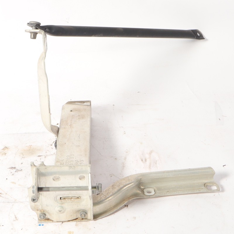 2012 - 2019 BMW 640i 650i Front Bumper Deformation Bracket Left OEM Used