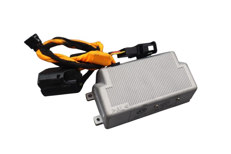 11-17 Volkswagen Touareg Power Outlet Inverter Control Computer Module OEM