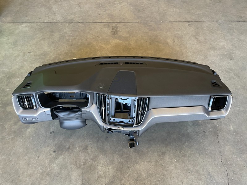 18 19 20 21 22 Volvo XC60 Dash Dashboard Instrument Cover Panel Black 1603 OEM