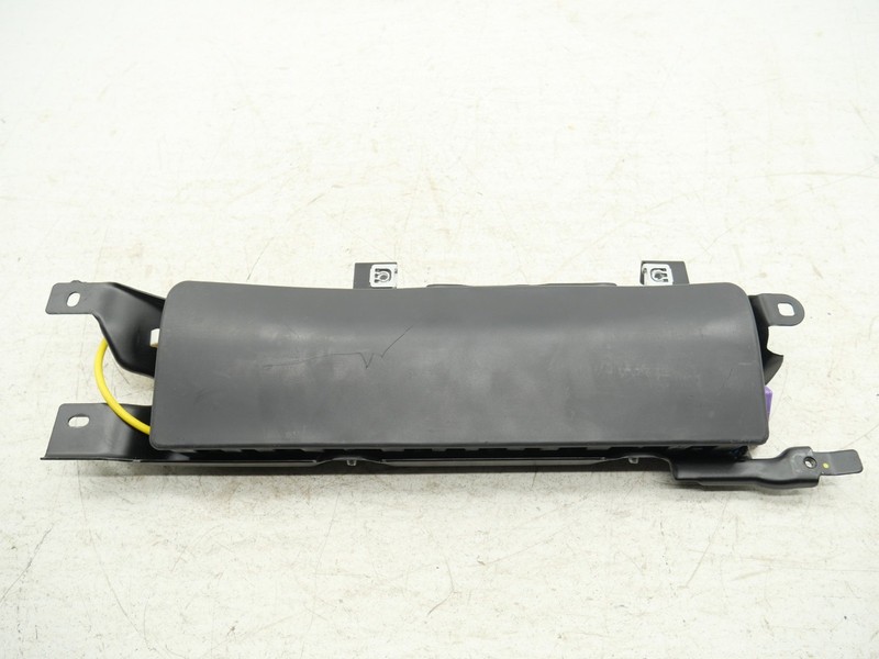 2008-2016 Audi S5 8T Left Front Knee Airbag Inflator Module 8T0-880-841-E