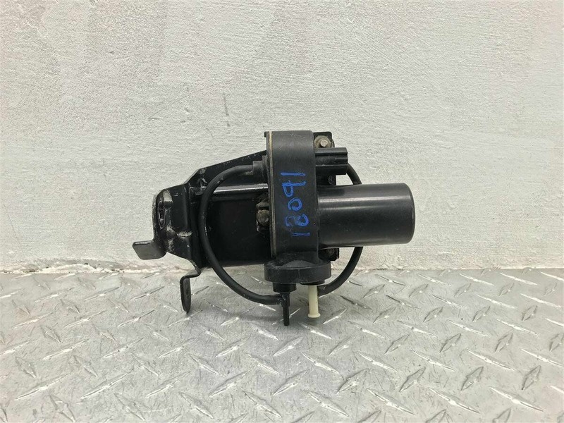 99-07 FORD F-250SD F-350SD ELECTRIC DIESEL VACUUM PUMP OEM F81H-2A451-B