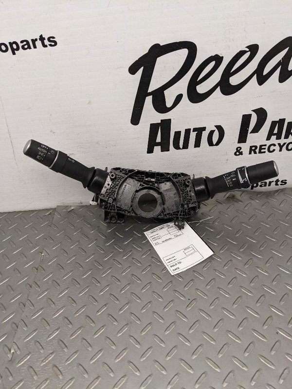 ILX2019 Column Switch 1139998
