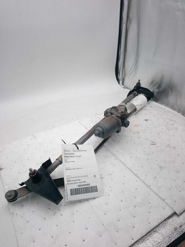 2016 Jeep Patriot Wiper Motor OEM 4879432AH 60K Miles White 4DR