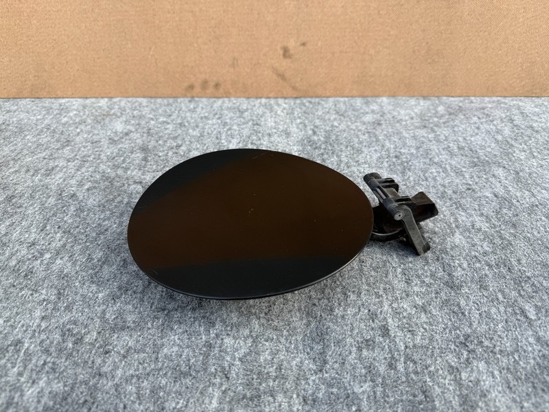 NISSAN 370Z 2009-2021 OEM FUEL FILLER DOOR GAS LID COVER BLACK 78830-1EA0A