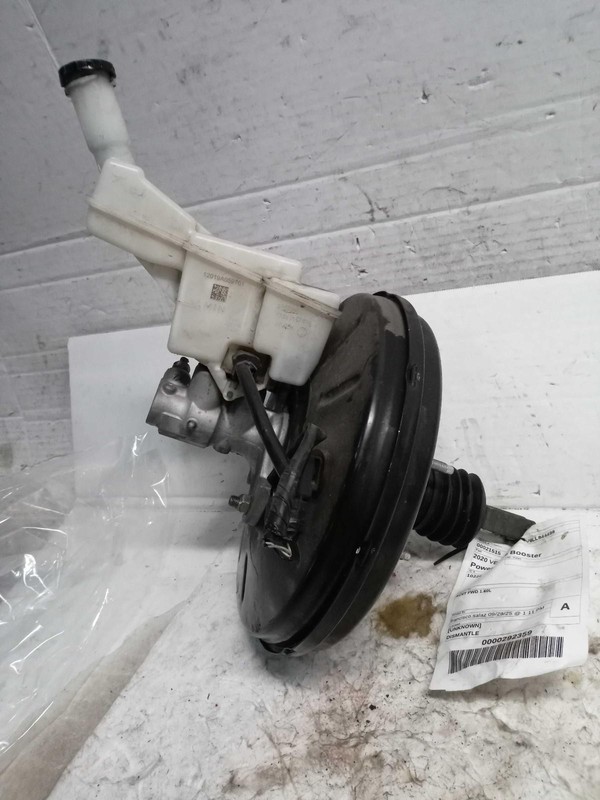 2020 Nissan Versa Power Brake Booster OEM D72105RL1A 120K Miles Blue