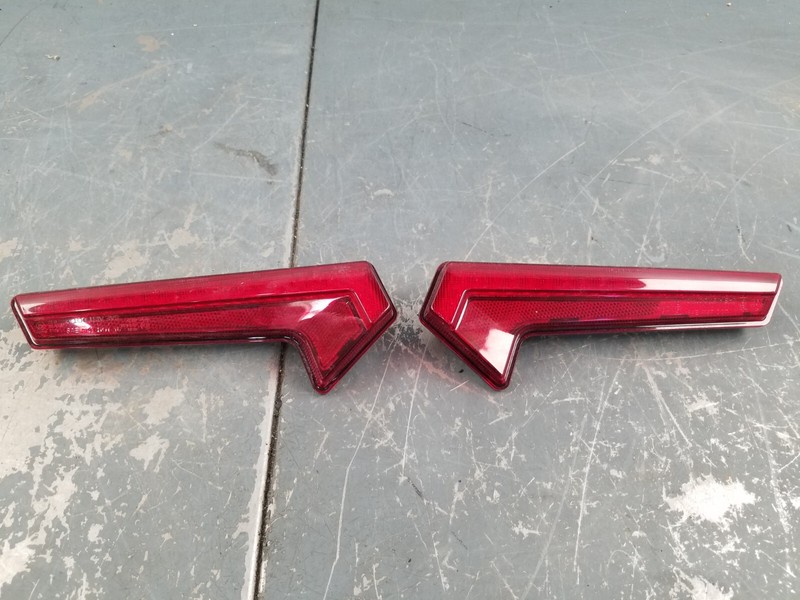 #2490 R1 - 2020 19 21 Polaris RZR XP4 Turbo S Tail Light Set1,613 Miles