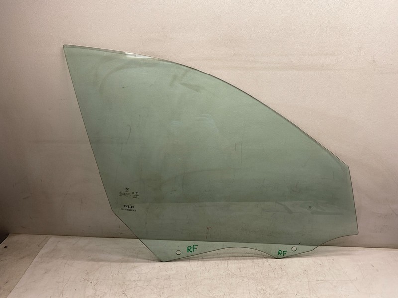 2016-2019 BMW X1 RIGHT PASSENGER SIDE FRONT DOOR WINDOW GLASS OEM