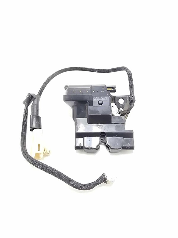 2004 Lexus SC430 Rear Trunk Lid Lock Latch