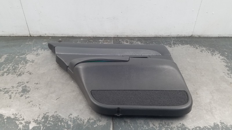 2003 03 04 Mercury Marauder Left Rear Door Panel#6832 D6