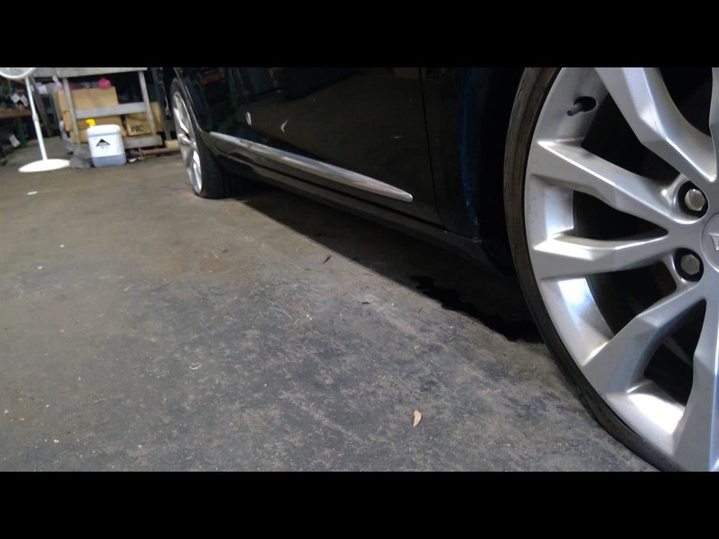 XTS 2013-2019 Right Rocker Panel Moulding 1629783